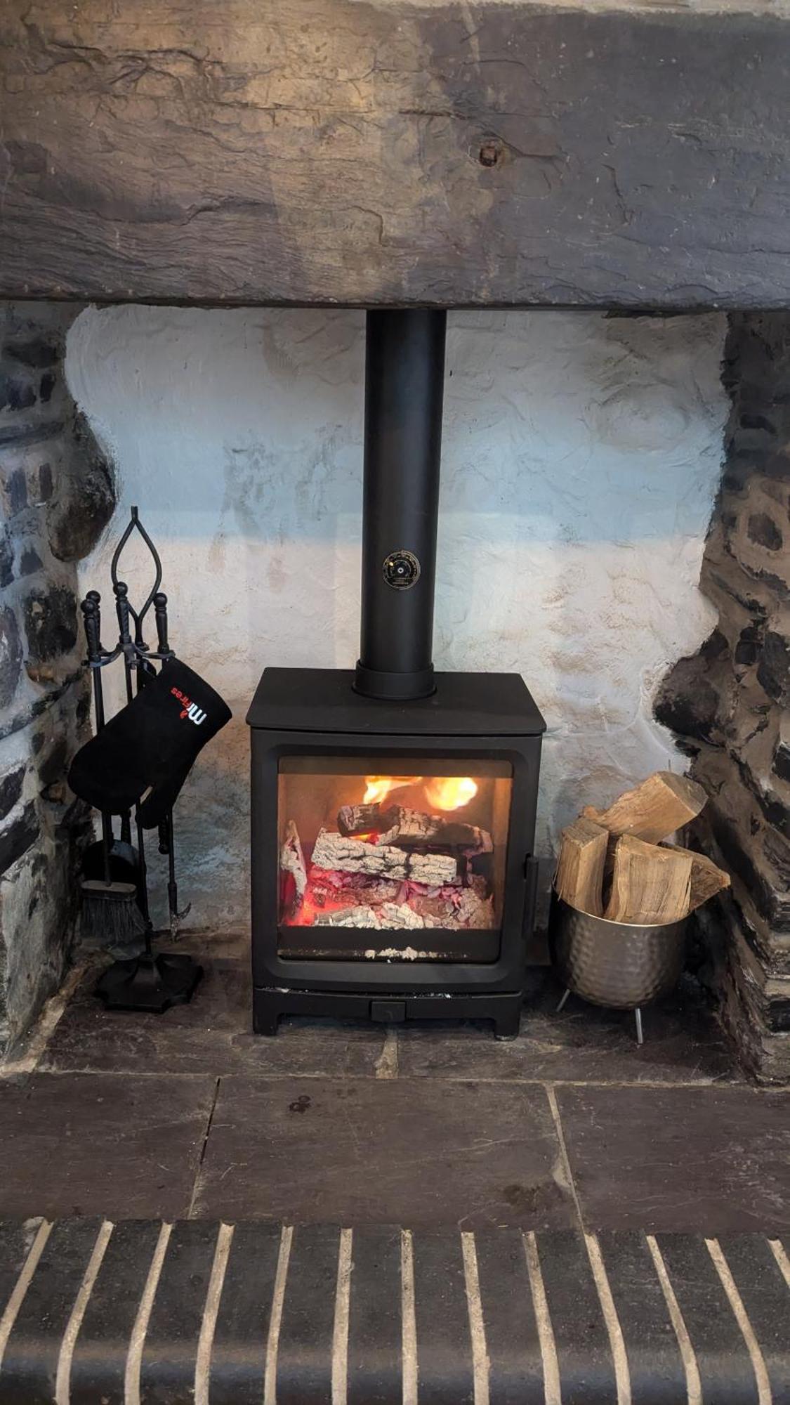 Green Cottage - Snowdonia Llanllechid Eksteriør billede